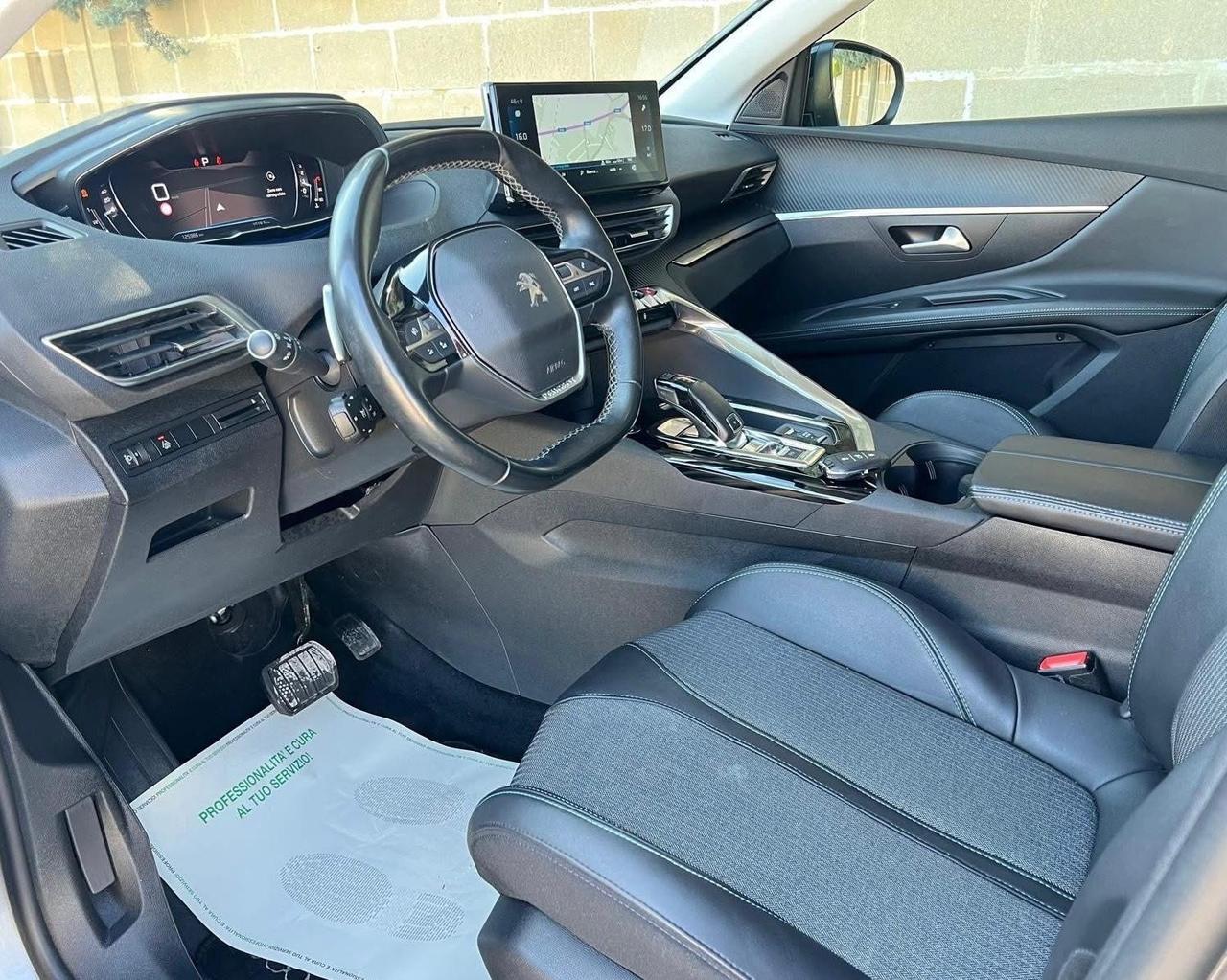 Peugeot 3008 HDi 130 EAT8 Allure Pack