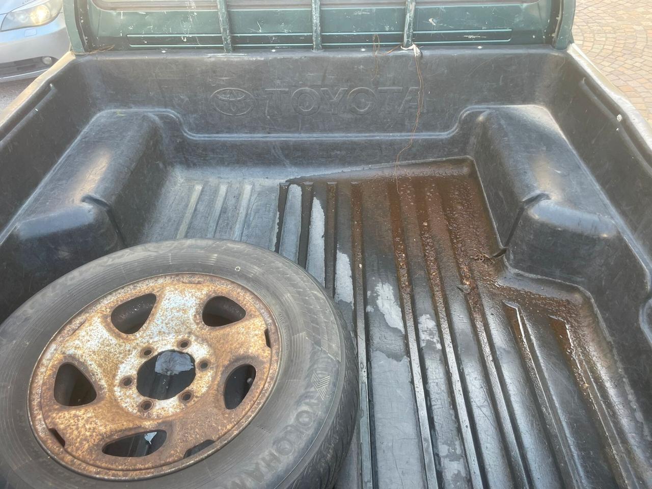 TOYOTA HILUX 4WD 2.4 TD 90CV DOUBLE CAB