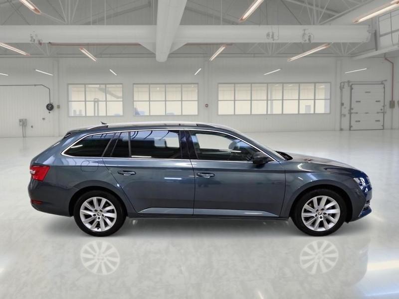 SKODA SUPERB WAGON 1.4 TSI PLUG-IN HYBRYD EXECUTIVE DSG