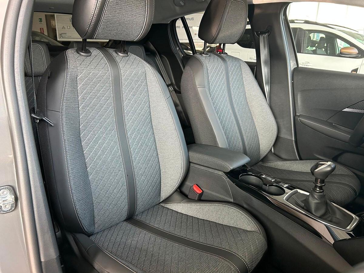 Peugeot 208 Turbo Benzina 100cv Allure