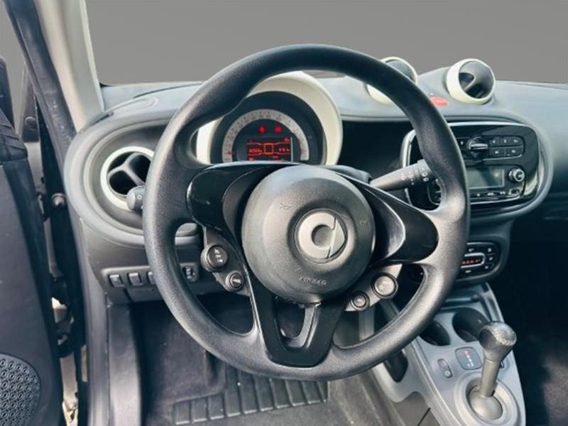 smart fortwo 70 1.0 52kW youngster twinamic