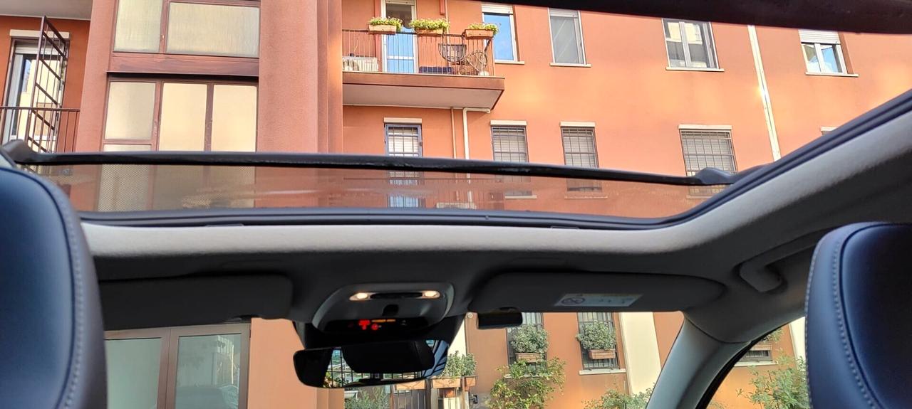 Volvo XC40 D4 AWD Geartronic Momentum