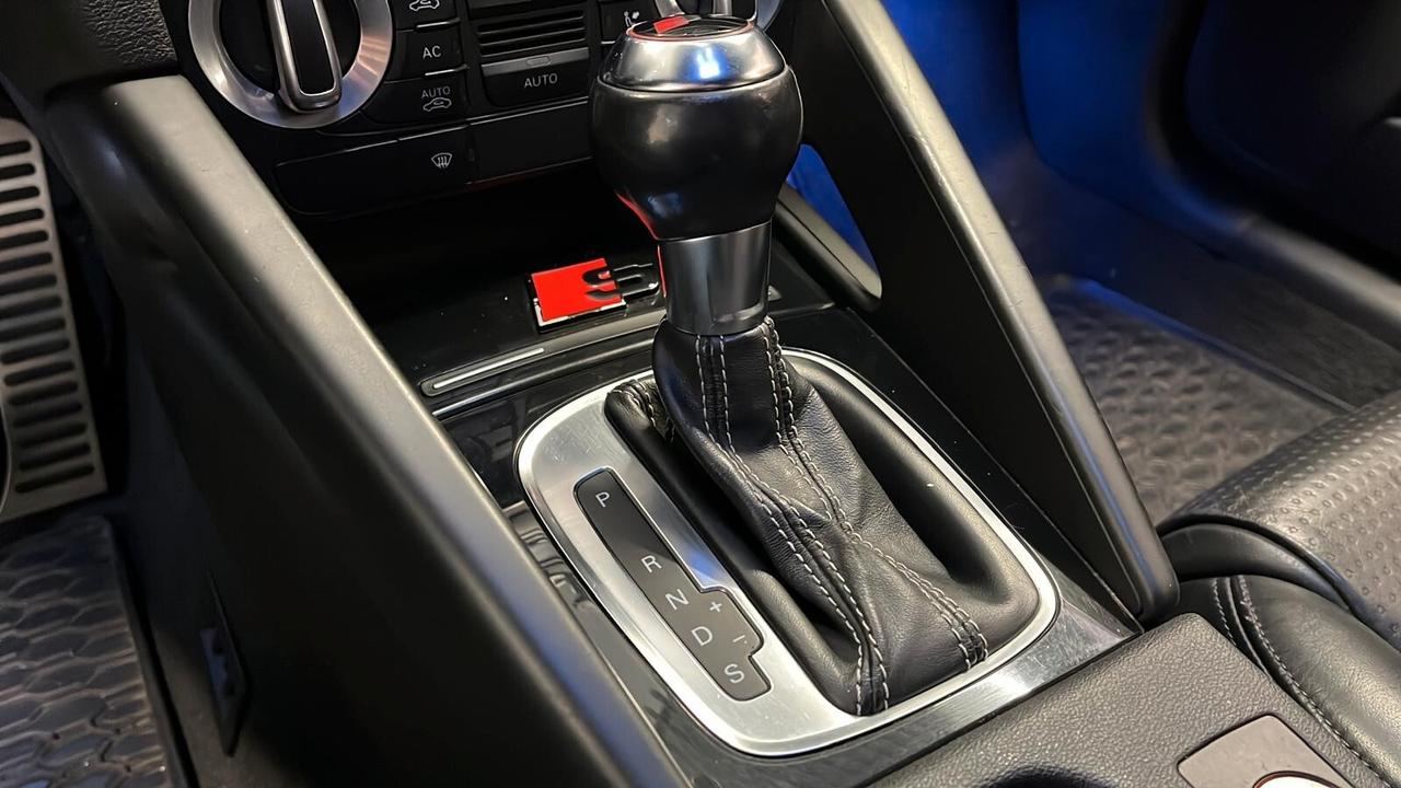 A3 II 2008 Sportback 2.0 tfsi quattro s-tronic