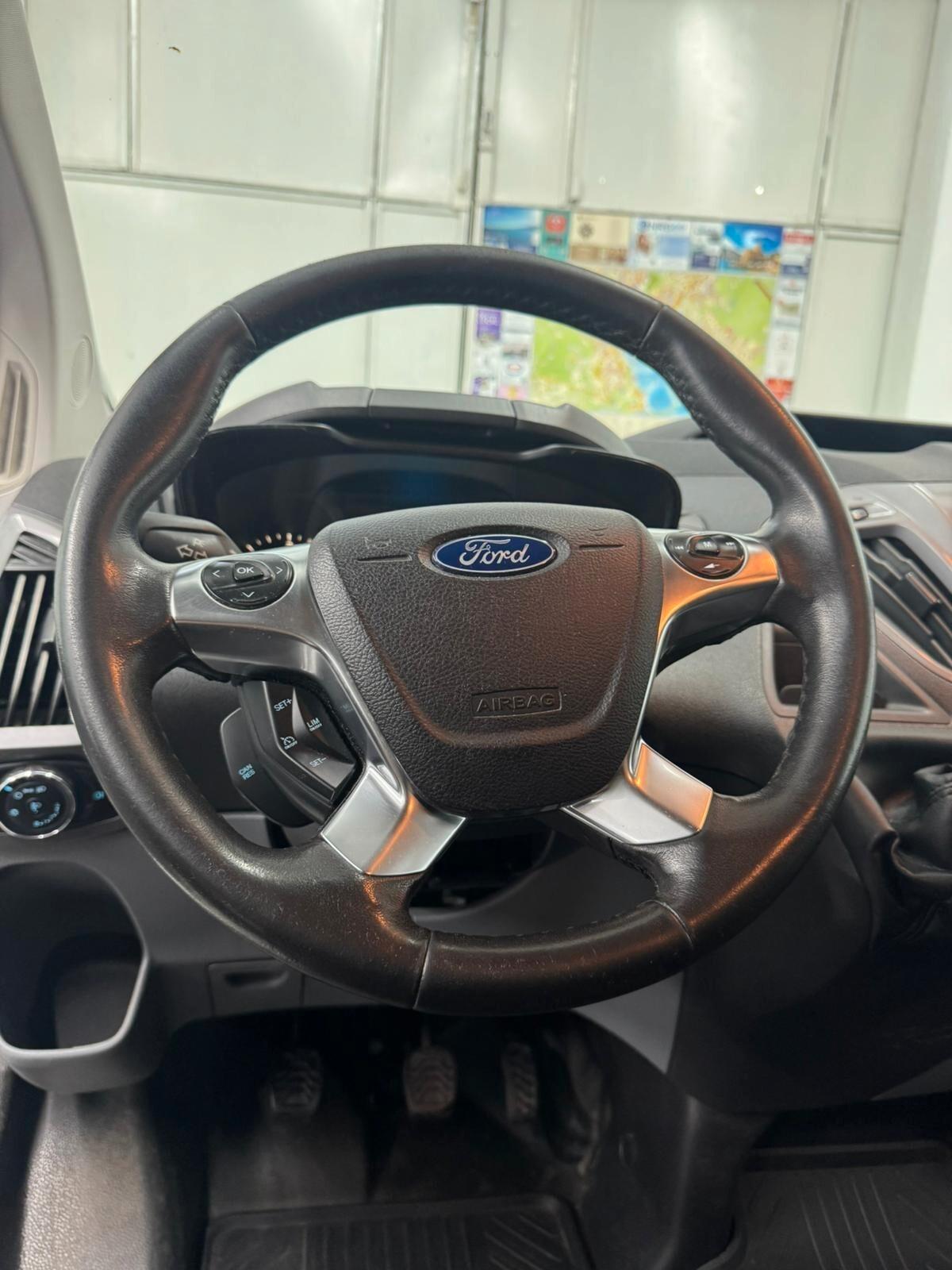 Ford Transit custom 2.0 TDI 130 CV anno 2017