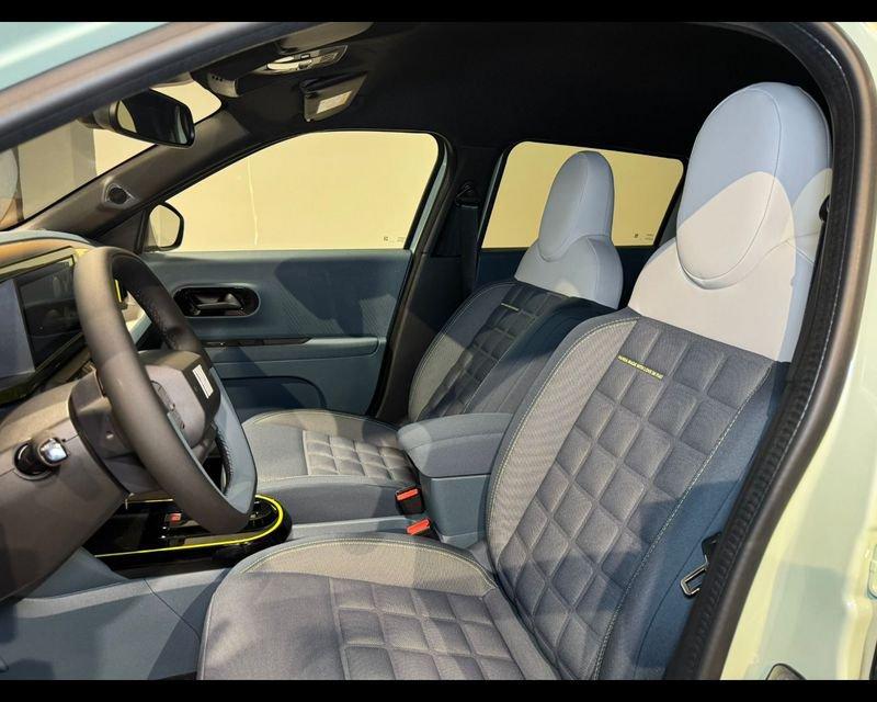 FIAT Grande Panda 1.2 Hybrid 110 CV S&S La Prima