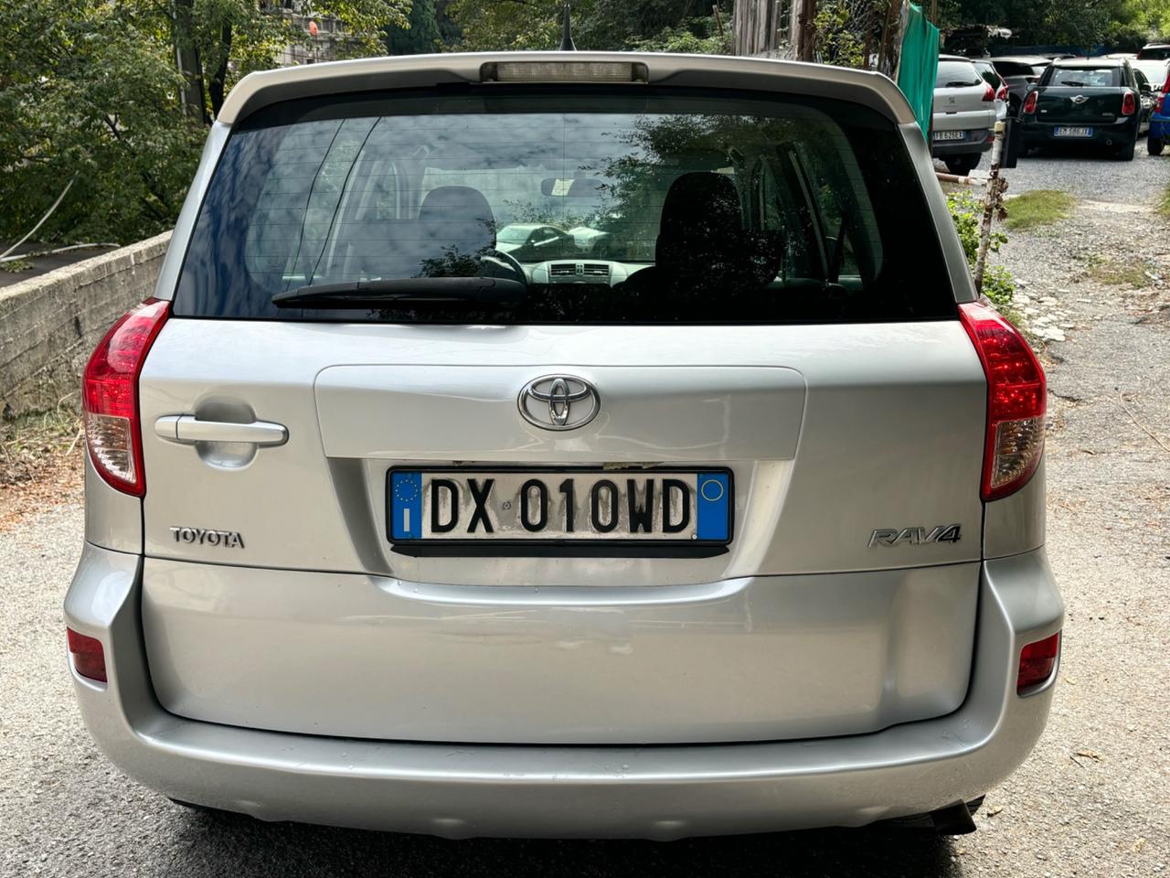 Toyota RAV 4 RAV4 2.2 D-4D 177 CV Sol Plus