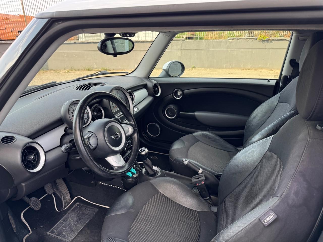 Mini 1.6 16V Cooper D