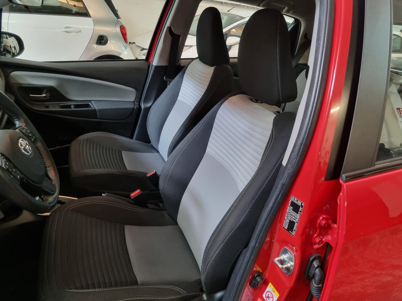 Toyota Yaris 1.5 Hybrid 5 porte Active