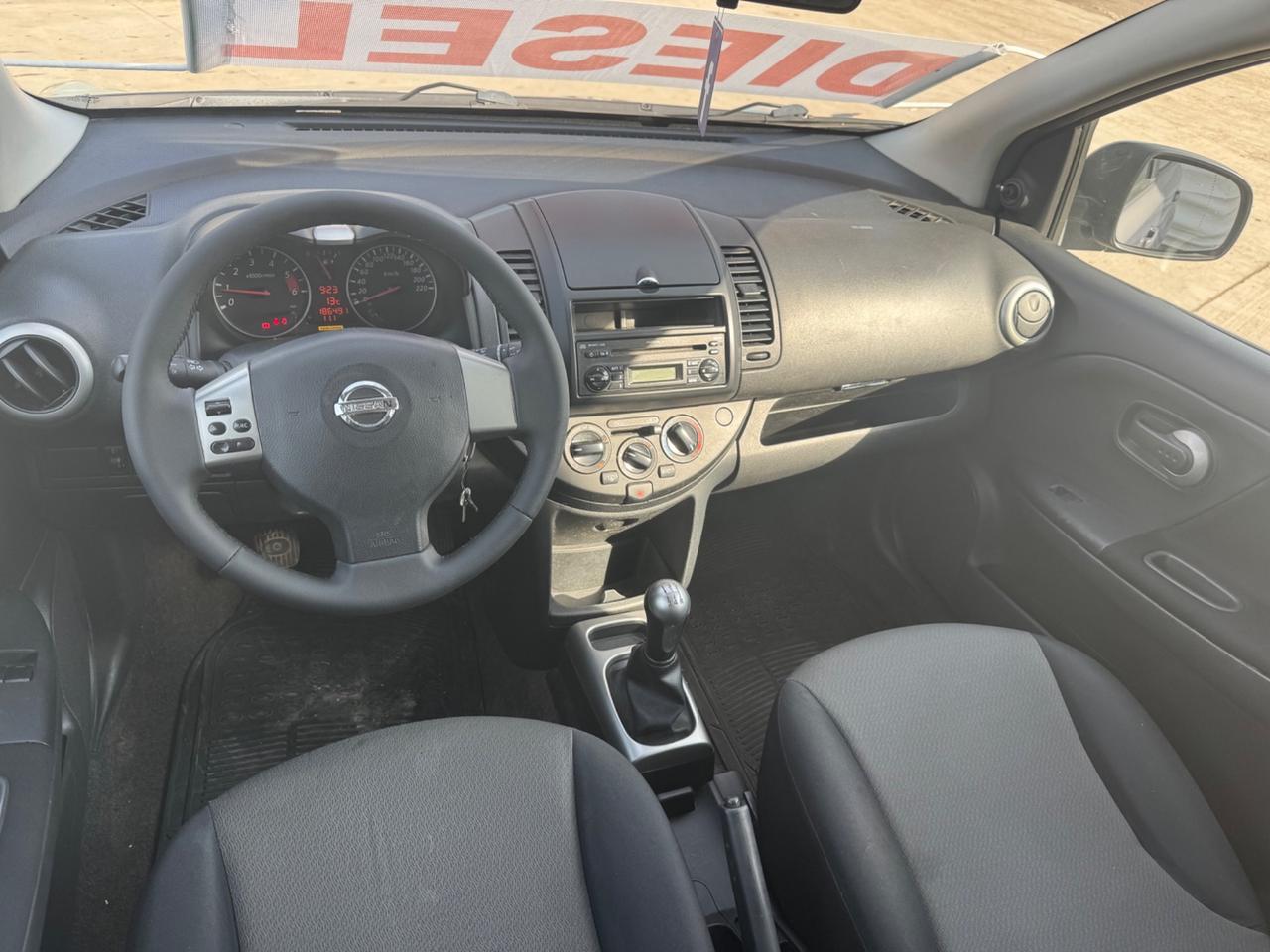 Nissan Note 1.5 dCi 90CV Tekna