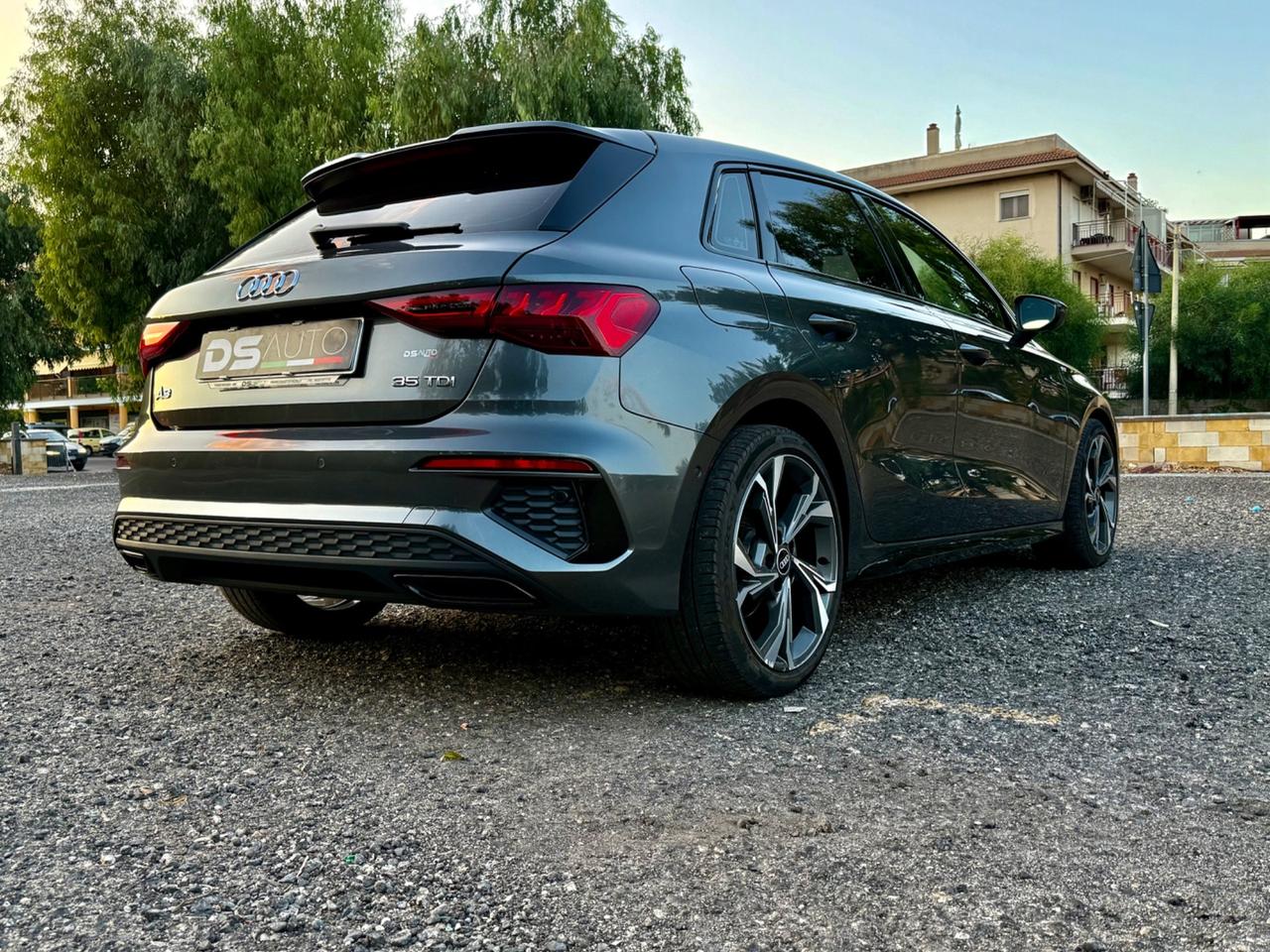 AUDI A3 SPB 35 TDI S TRONIC S LINE EDITION