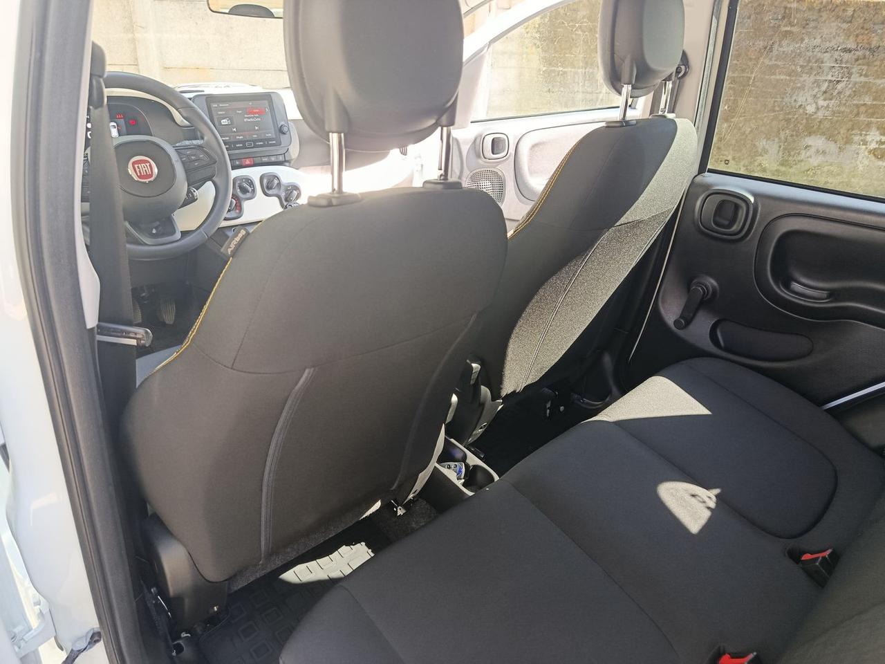 Fiat Panda Pandina Cross 1.0 MHEV #10574