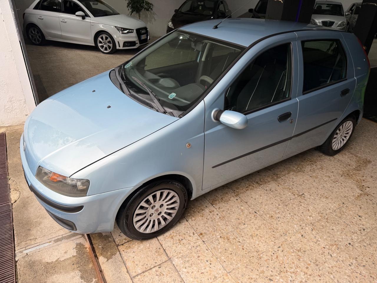 Fiat Punto 1.2i cat 5 porte