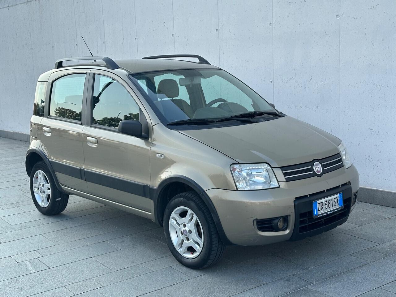 Fiat Panda 1.2 Climbing Natural Power Neopatentati