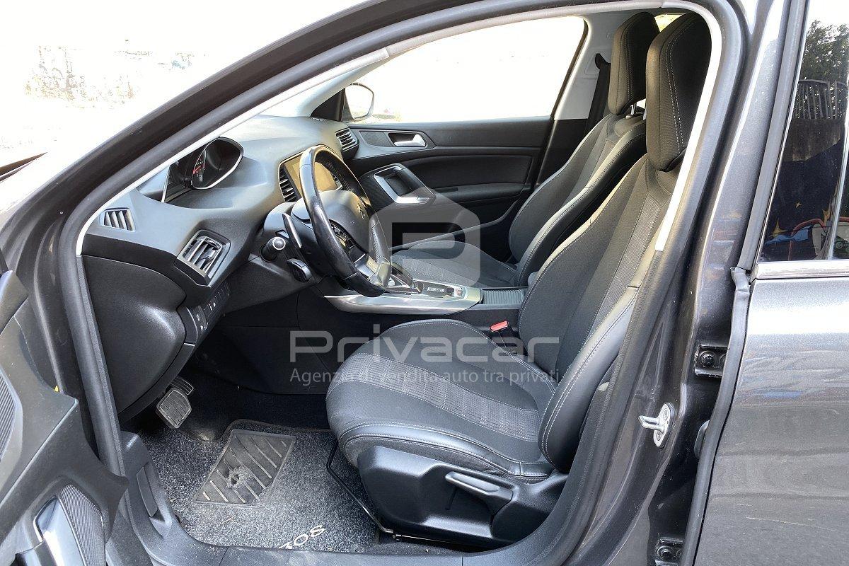 PEUGEOT 308 BlueHDi 130 S&S EAT8 Tech Edition