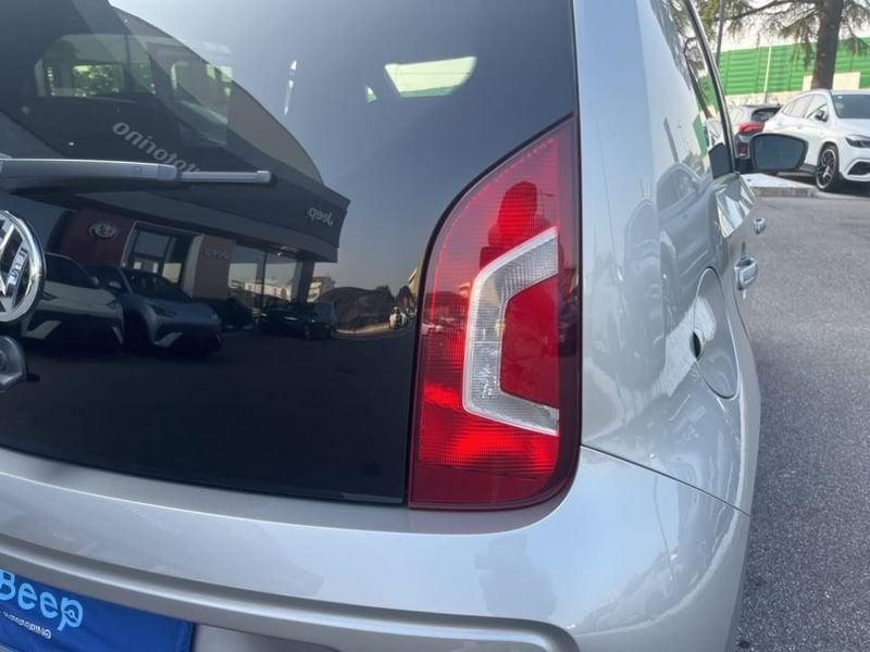Volkswagen up! 5P 1.0 MOVE 75CV