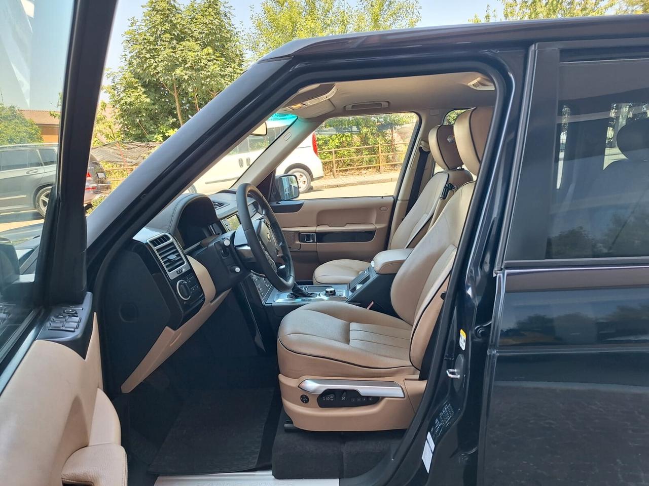 Land Rover Range Rover Range Rover 3.6 TDV8 HSE