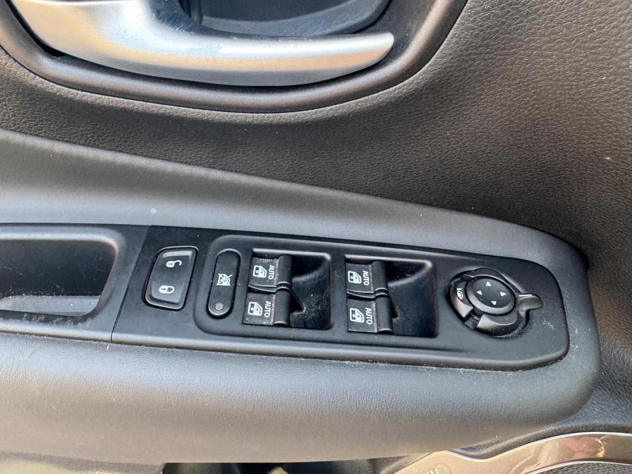 jeep renegade 1.6 mjt 120 full led navi retro