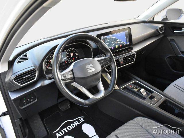 SEAT Leon Sportstourer 1.5 TGI DSG Business FULL LED, Navi