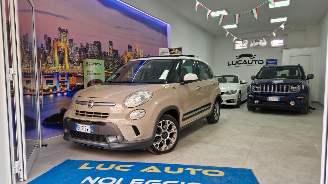 Fiat 500L 1.6 Multijet 120 CV Trekking tetto apribile
