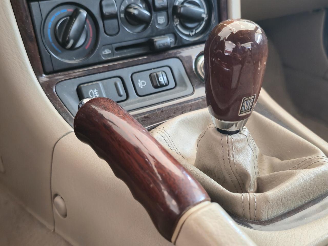 Mazda MX-5 1.8i 16V - Hard Top - Nardi Torino