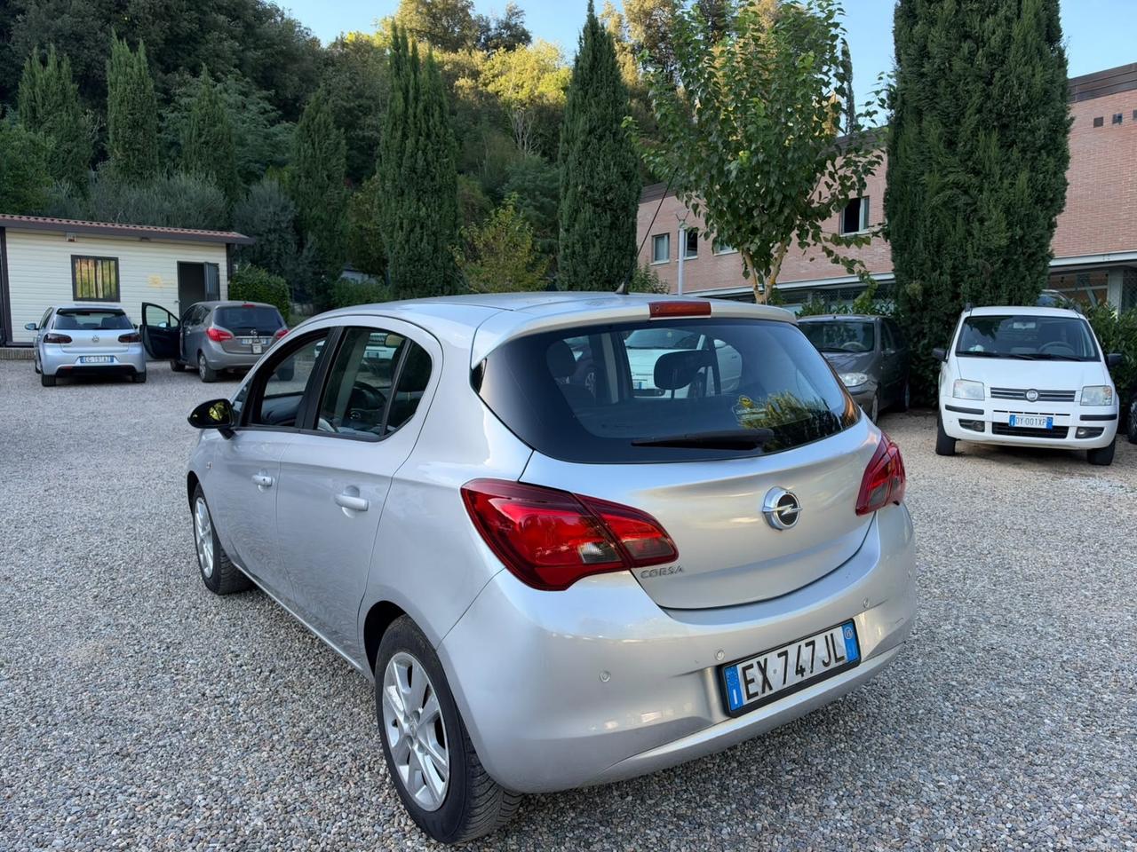 Opel Corsa 1.2 5 porte n-Joy