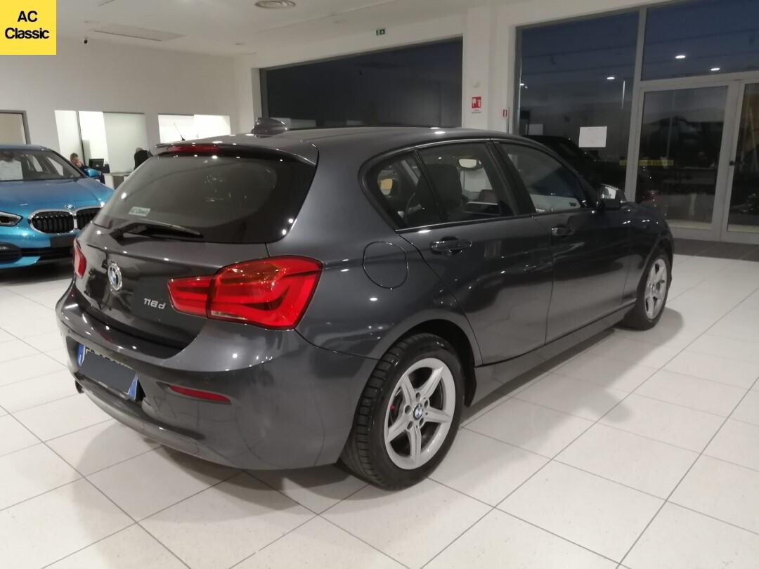 BMW 118 D Steptronic Advantage 2.0 (150 cv)aut.