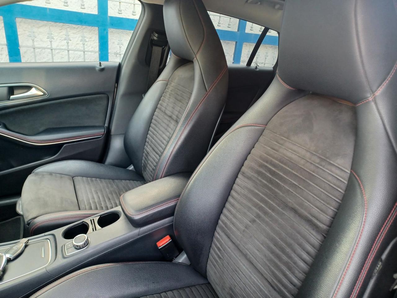 Mercedes-benz CLA 220 d AMG UNICO PROPRIETARIO