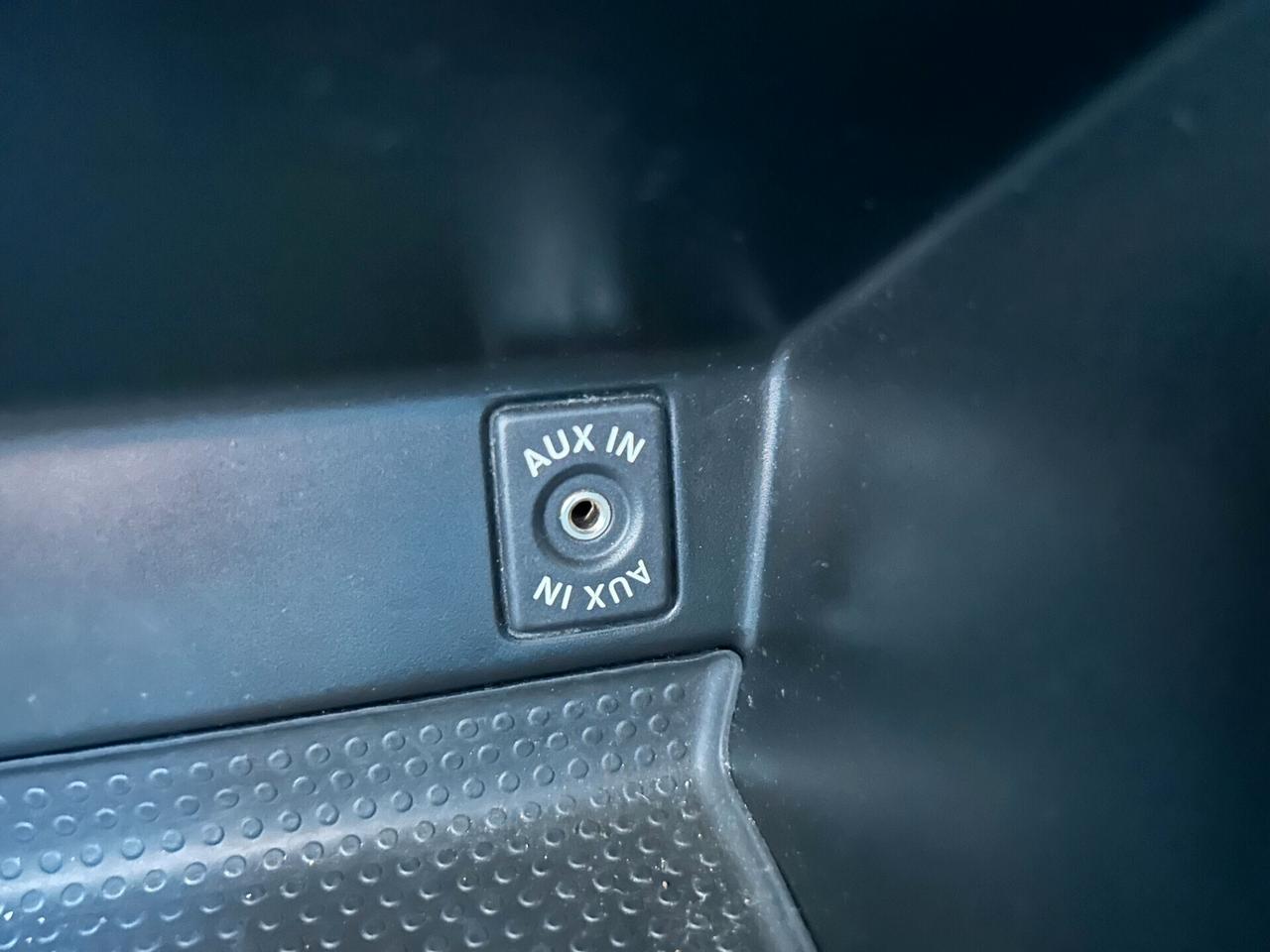 Volkswagen Maggiolino 1.6 TDI Design
