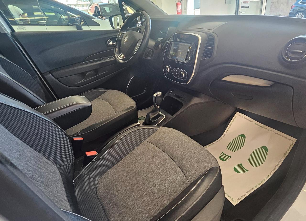 Renault Captur dCi 8V 90 CV EDC Initiale Paris CAMBIO AUTOMATICO