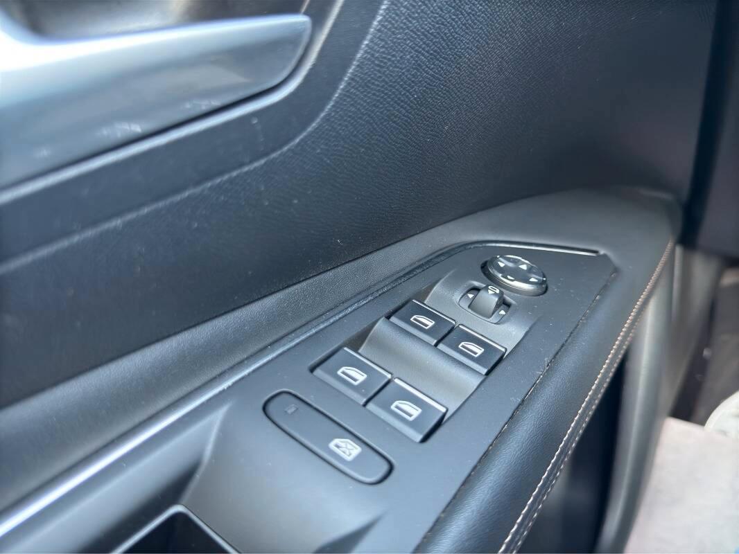 Peugeot 3008 II 1.6 hybrid phev GT 225cv e-eat8 TELECAMERA A 360°