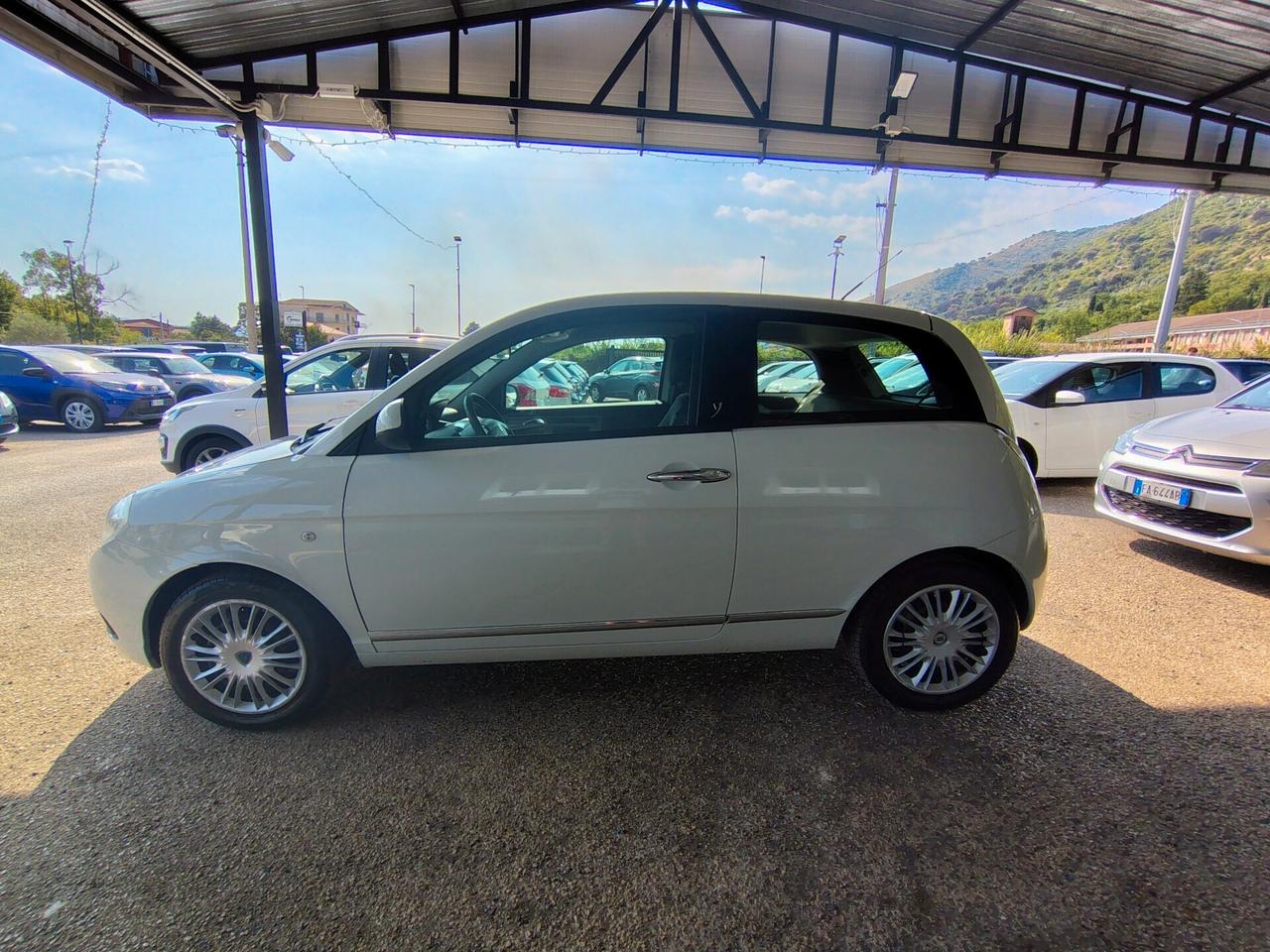 Lancia Ypsilon 1.2 Elle