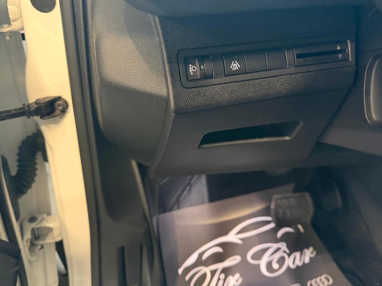 PEUGEOT 3008 ALLURE 1.5 130CV NAVI CRUISE CAM ANNO 2021