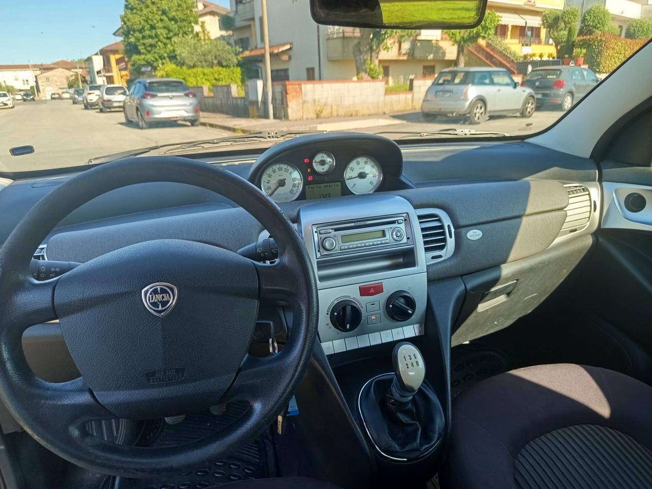 Lancia Ypsilon 1.2 Versus