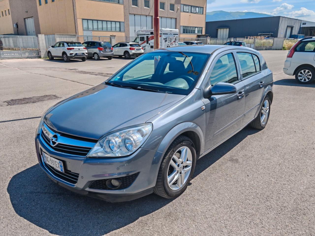 Opel Astra 1.3 CDTI 5 porte Club Unico proprietario