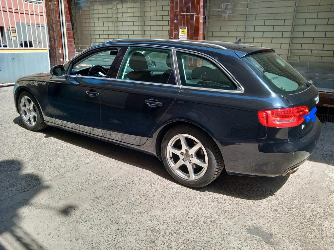 Audi A4 Avant 2.0 TDI 143CV F.AP.