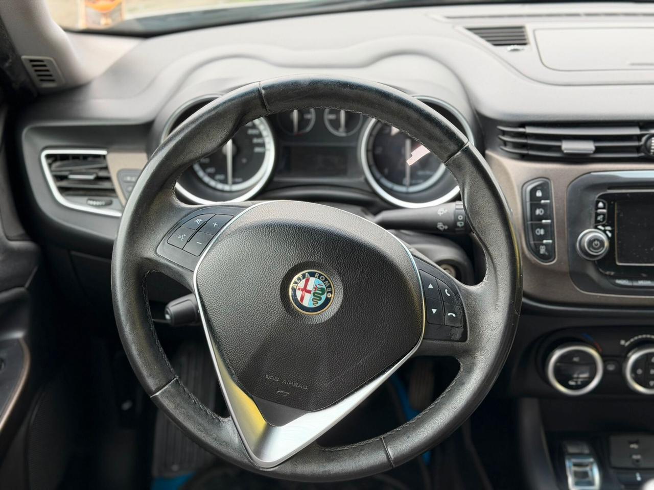 Alfa Romeo Giulietta 1.6 JTDm-2 105 CV Exclusive