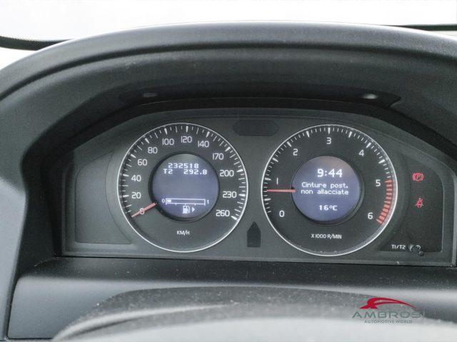 VOLVO XC60 2.4 D 163 CV AWD Kinetic - PER OPERATORI DEL SETTO