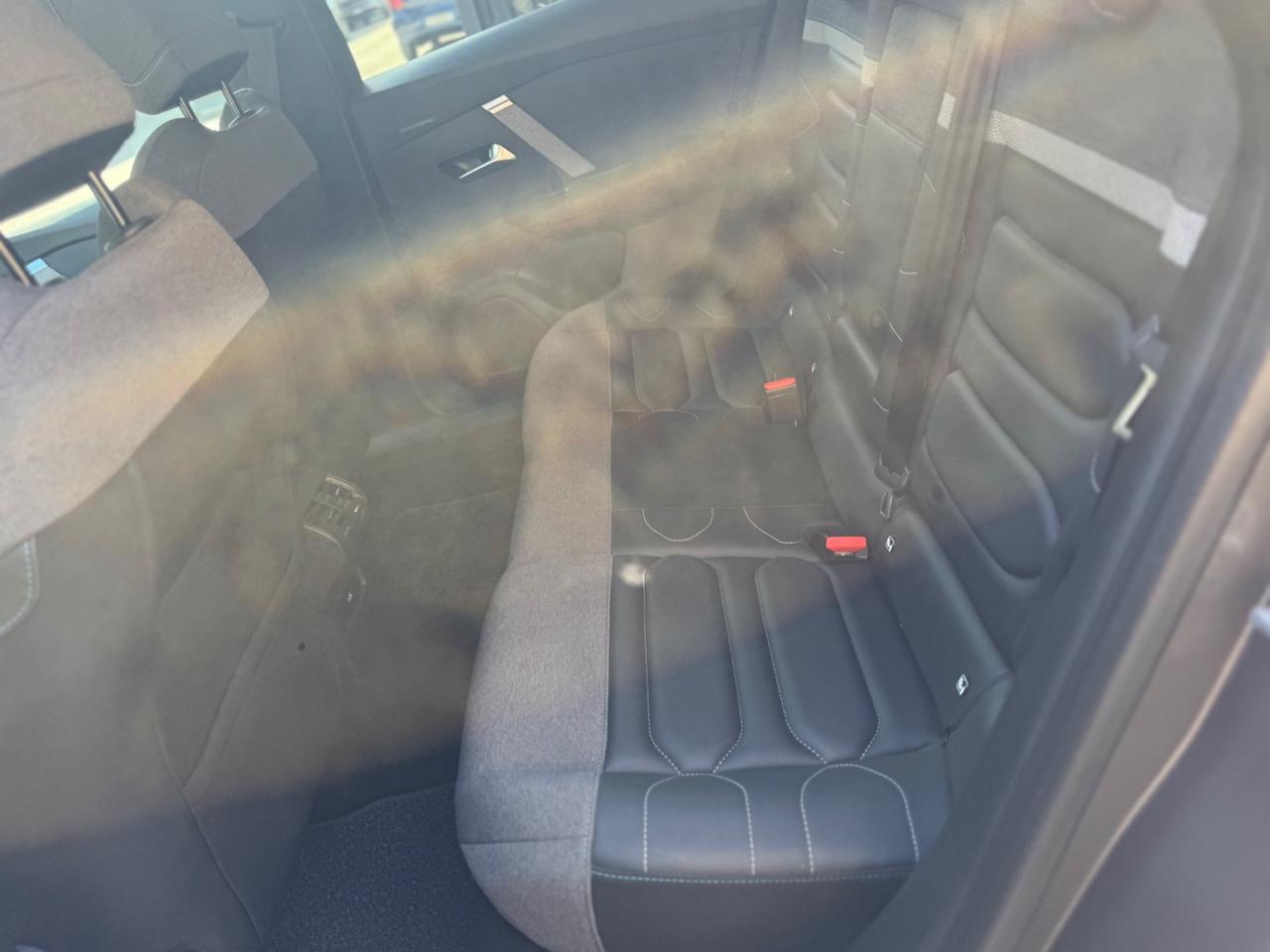 Citroen C4 PureTech 130 S&S EAT8 Shine