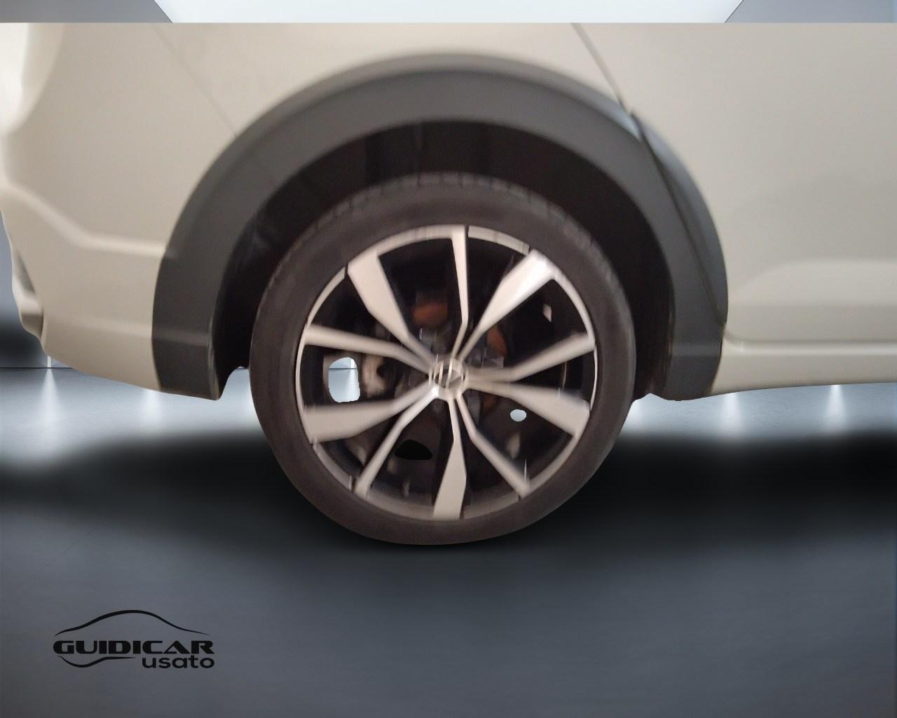VOLKSWAGEN Taigo - Taigo 1.5 tsi R-Line 150cv dsg