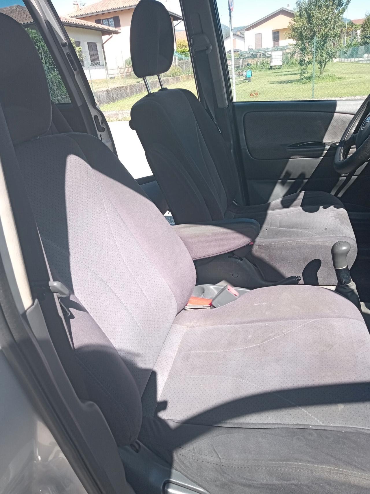 Mazda MPV 7 POSTI