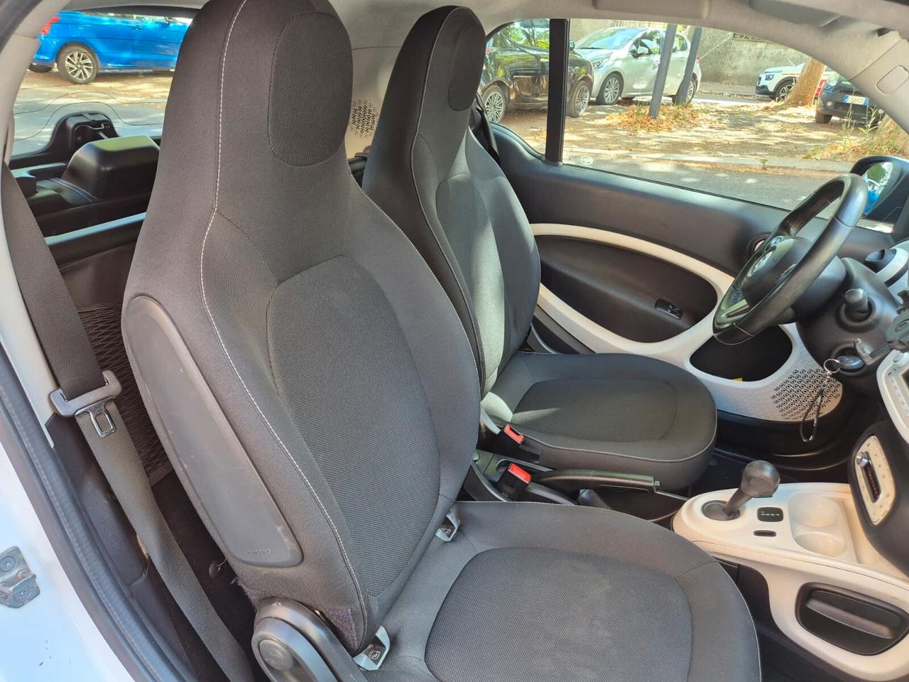 Smart ForTwo 70 1.0 Passion C. AUTOM. NEO PATENTATI