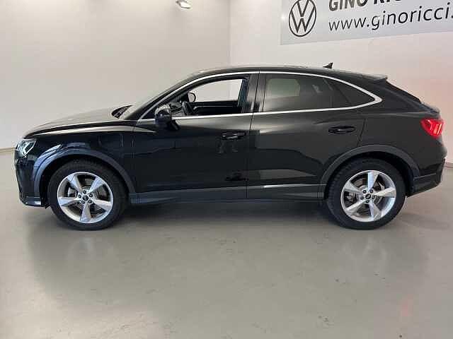 Audi Q3 SPB 45 TFSI e S tronic Business Plus