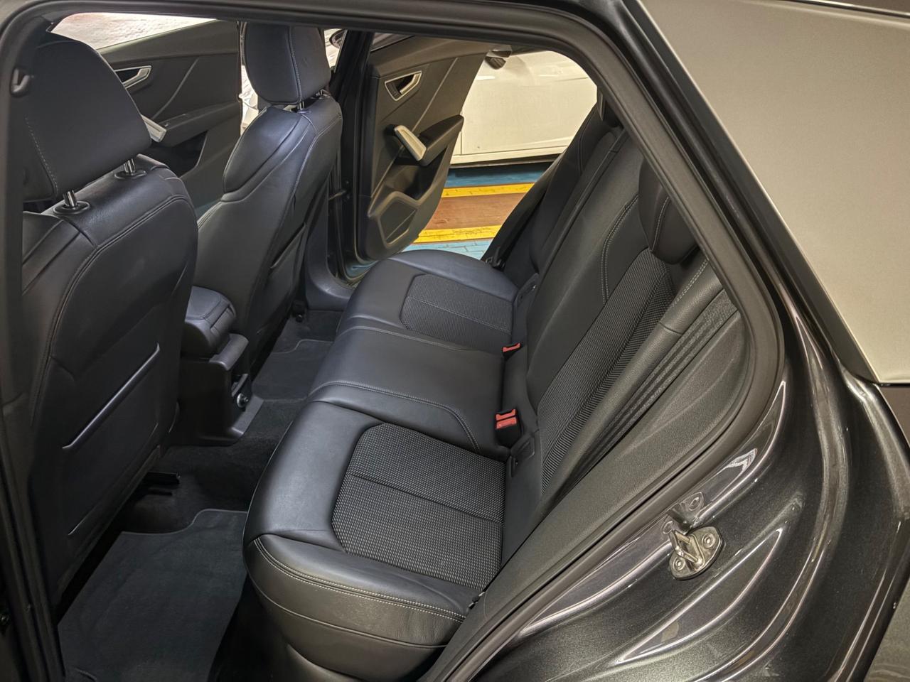 Audi Q2 1.6 TDI Sport -S line