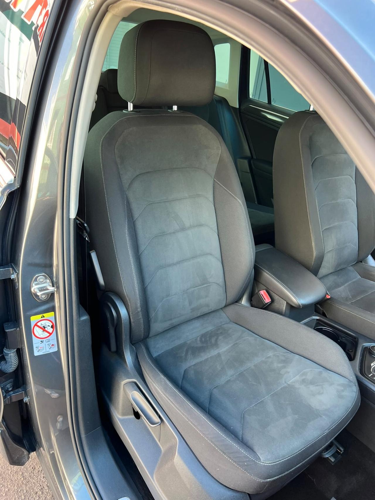 Volkswagen Tiguan 2.0 BiTDI SCR DSG 4MOTION Advanced R-Line BMT