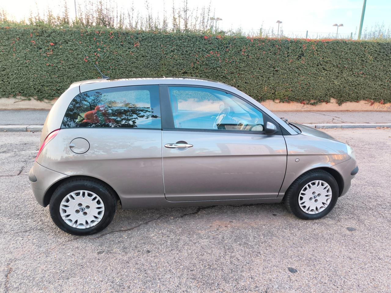 Lancia Ypsilon 1.3 Multijet 16V Platino