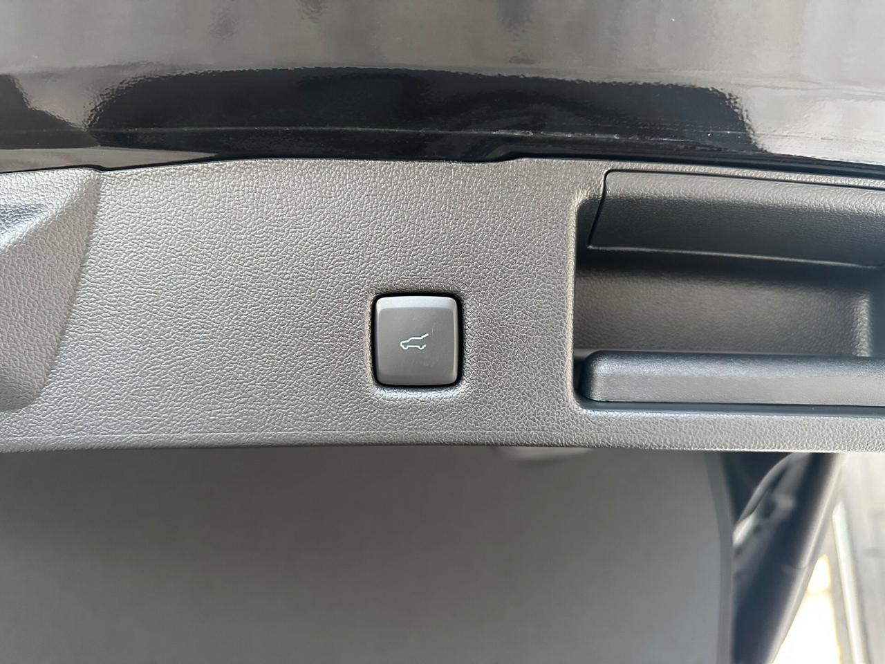 Ford Kuga 2.5 180CV FULL HYBRID 2WD ACTIVE X