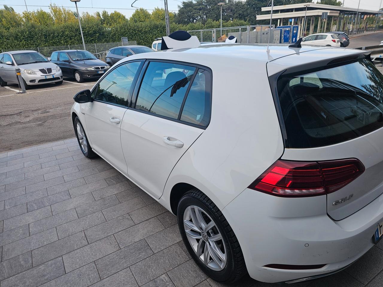 Volkswagen Golf 1.4 TGI 5p. Trendline BlueMotion