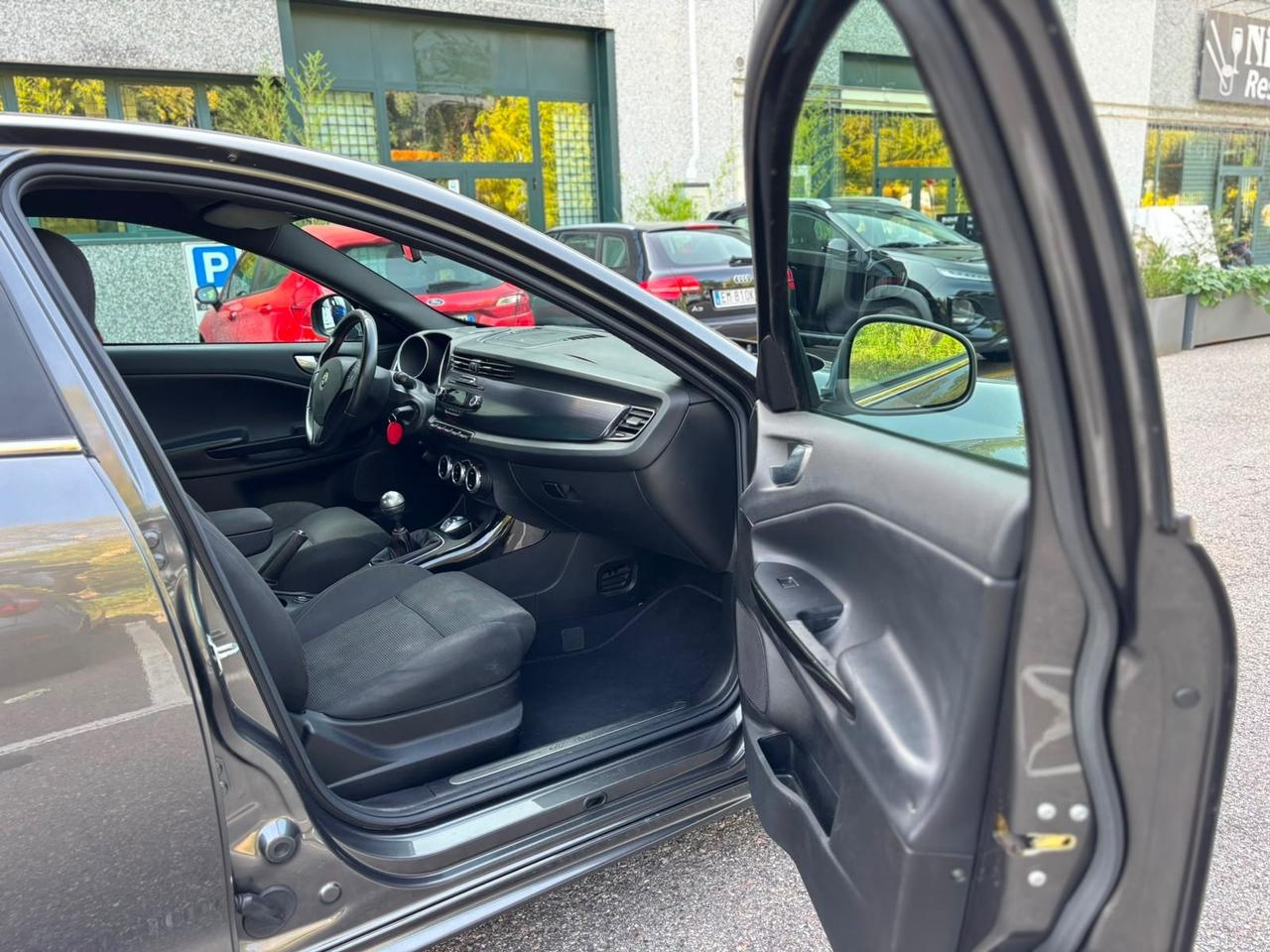 Alfa Romeo Giulietta 2.0 JTDm-2 140 CV Exclusive