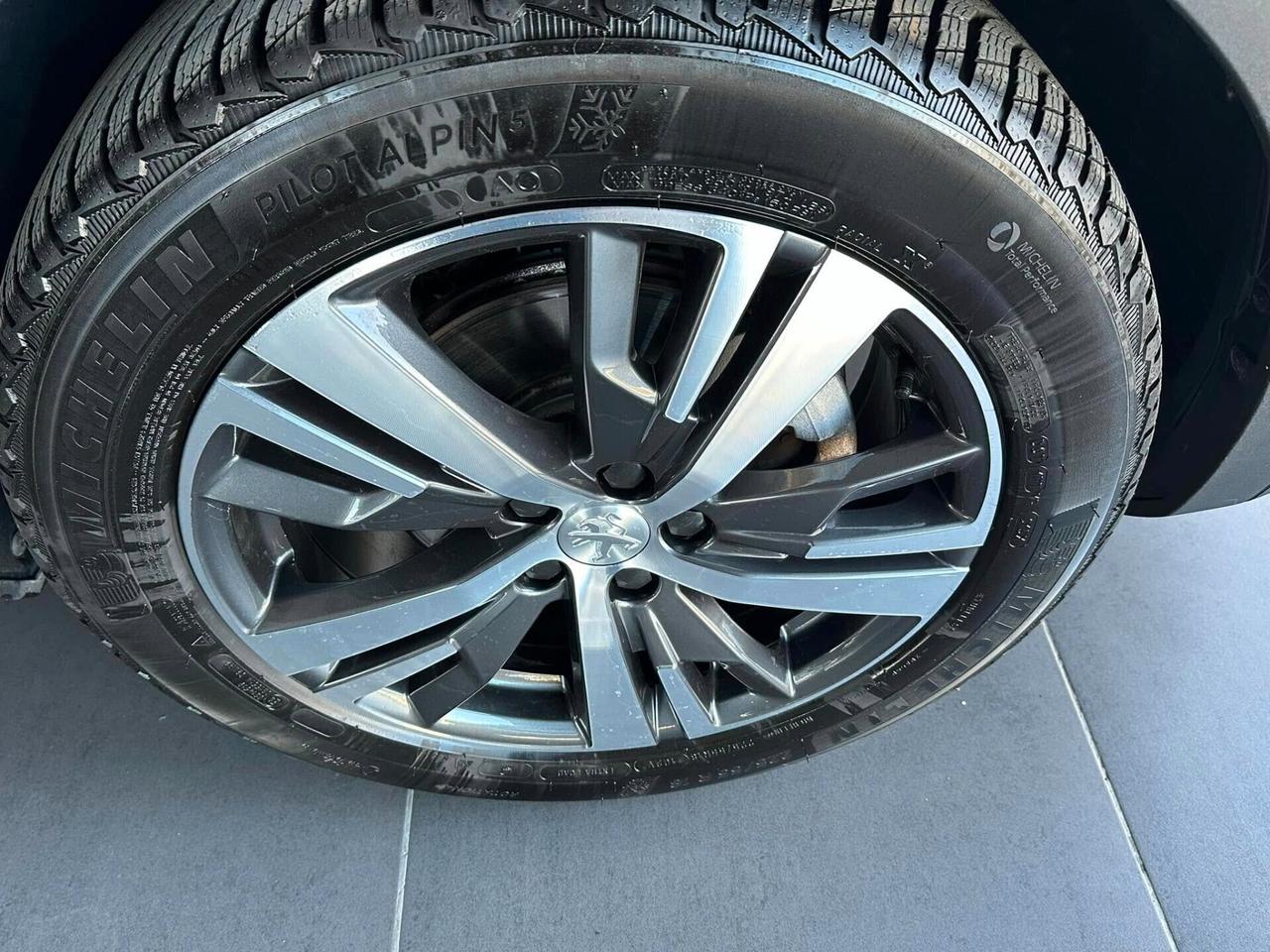 Peugeot 3008 BlueHDi 130 S&S Allure