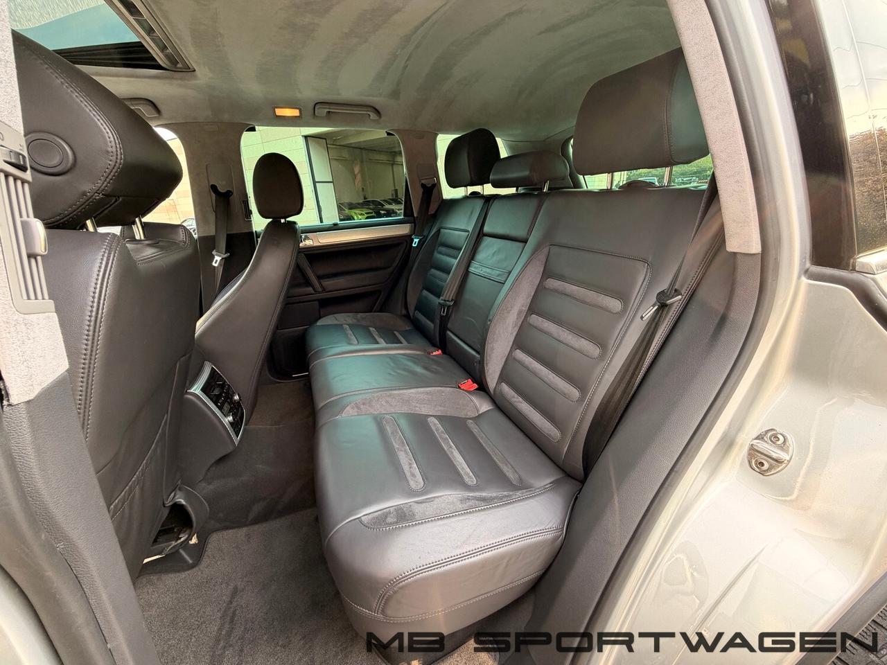 Volkswagen Touareg 6.0 W12 Sport